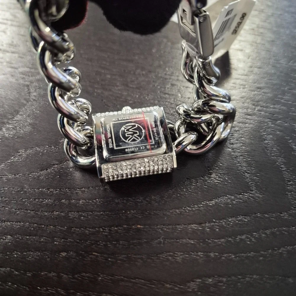 Michael Kors MK4718 Mk Chain Lock White Dial 25 mm Women's Watch New - Picture 5 of 7